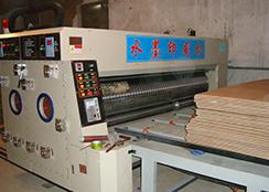 紙箱(xiang)印刷機